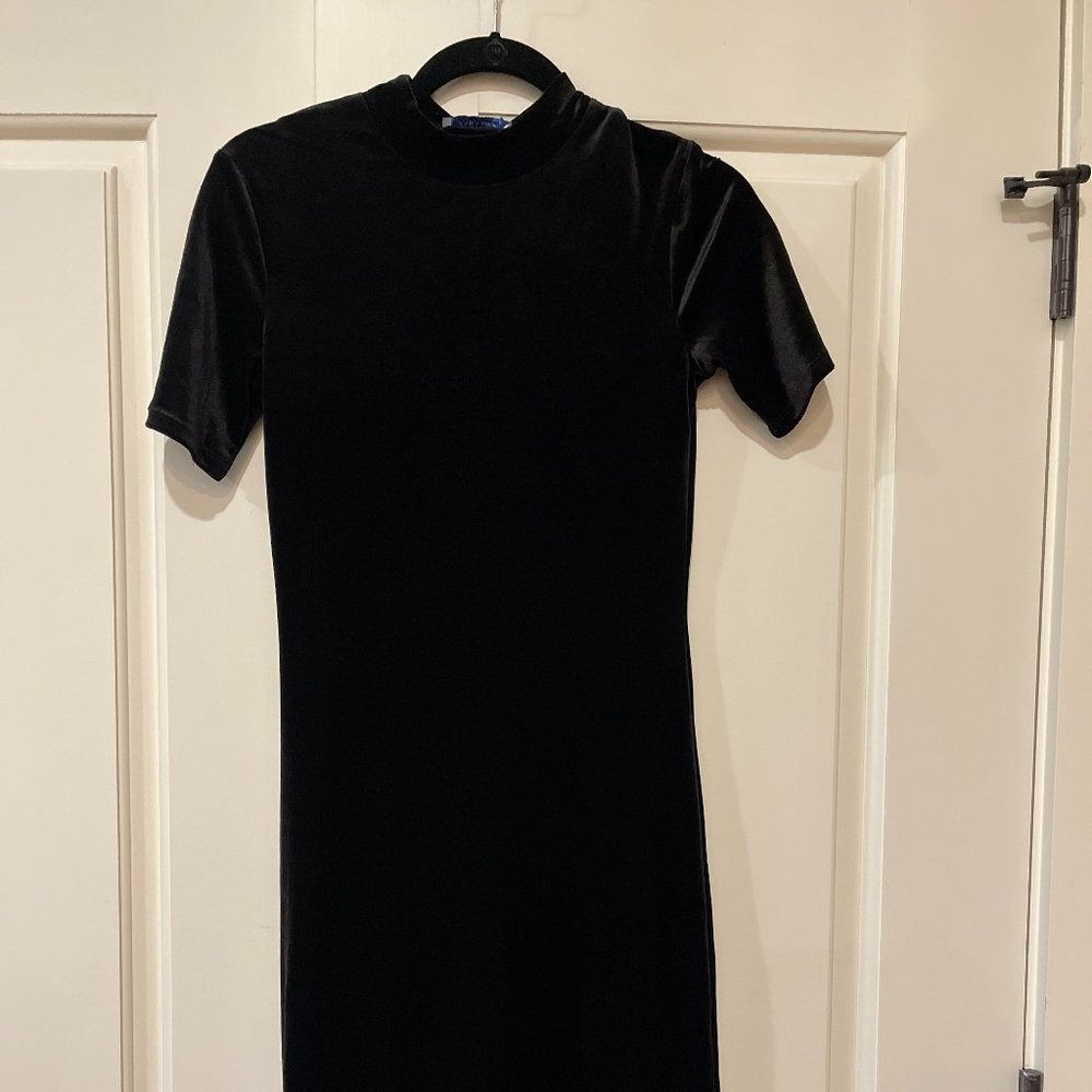 Zara Velvet midi dress
